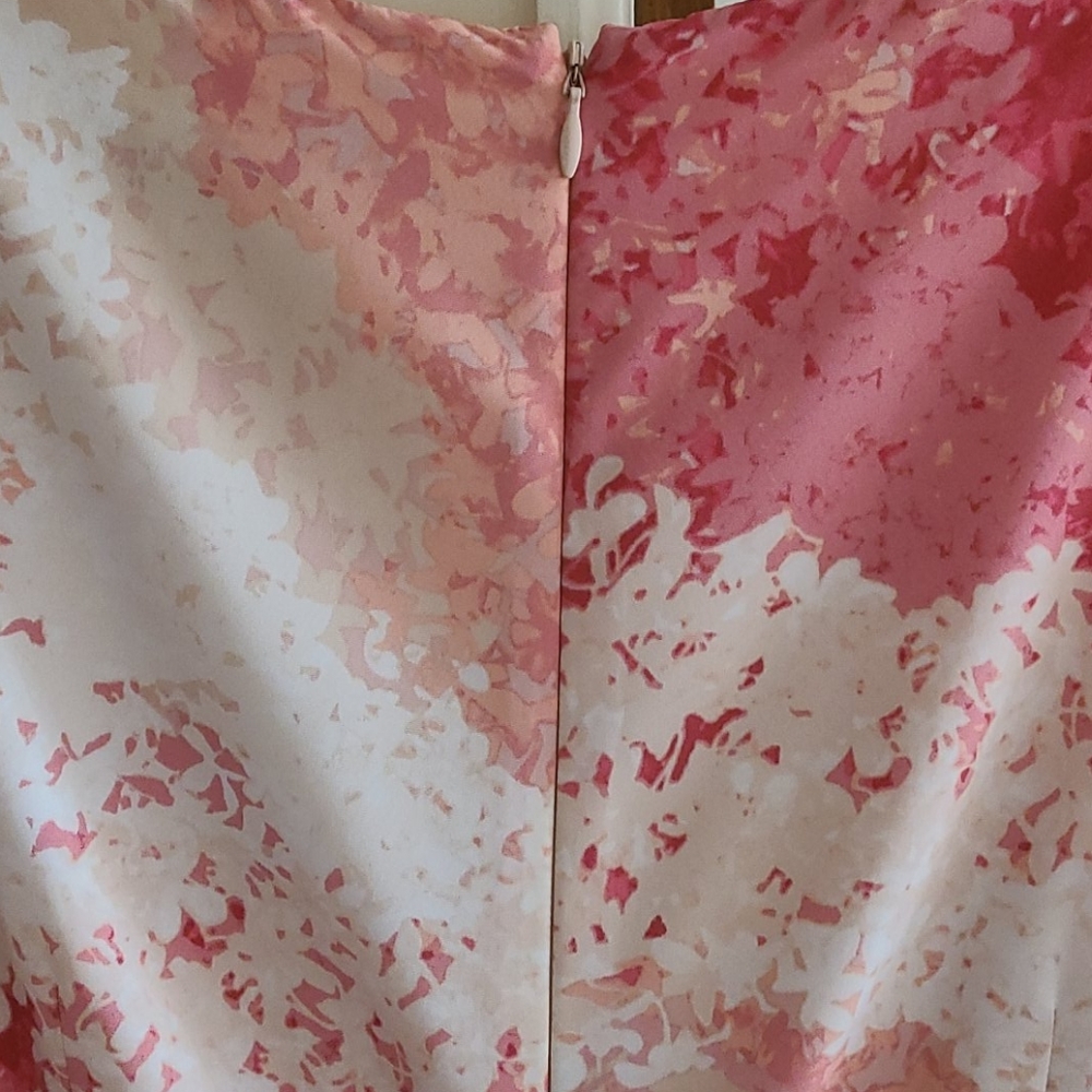 Beautiful pink/creme/peach Loft dress in excellent condition! - Picture 6 of 15